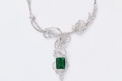 Diamond-Emerald-Necklace-by-Zahravi