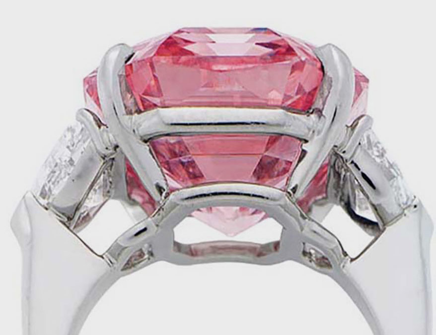 FANCY PINK DIAMONDS soared 116% in value over the past decade